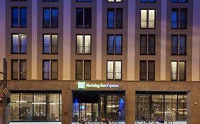 Holiday Inn Express - Berlin - Alexanderplatz By Ihg